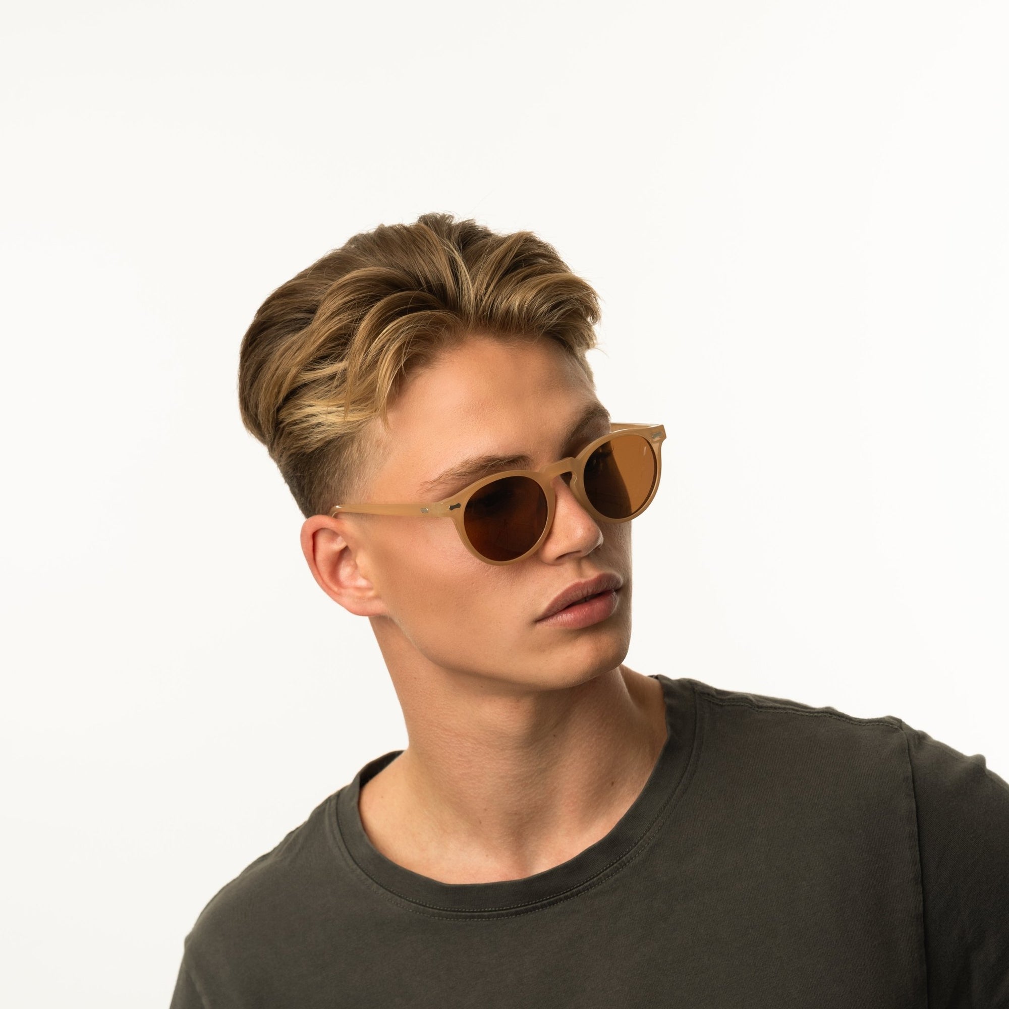 PETAR | Ecru - EYEKØNIK EYEWEAR